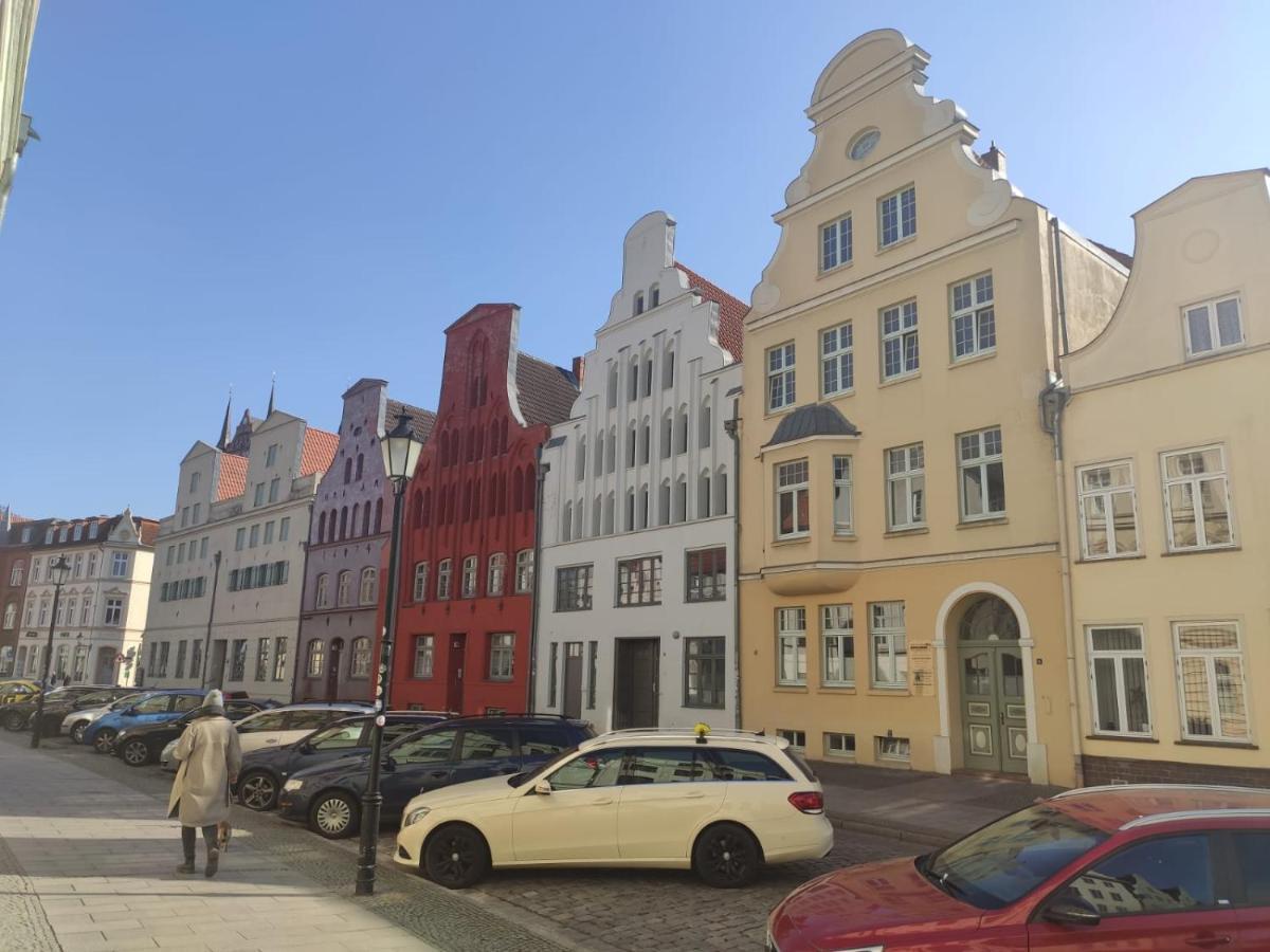 Altstadt Luebsche Strasse Вісмар Екстер'єр фото